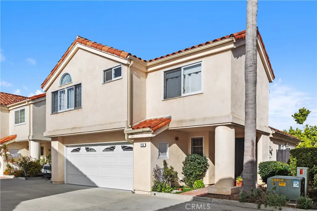 Additional image 2 of 286 Carefree Ln, Costa Mesa, CA 92627