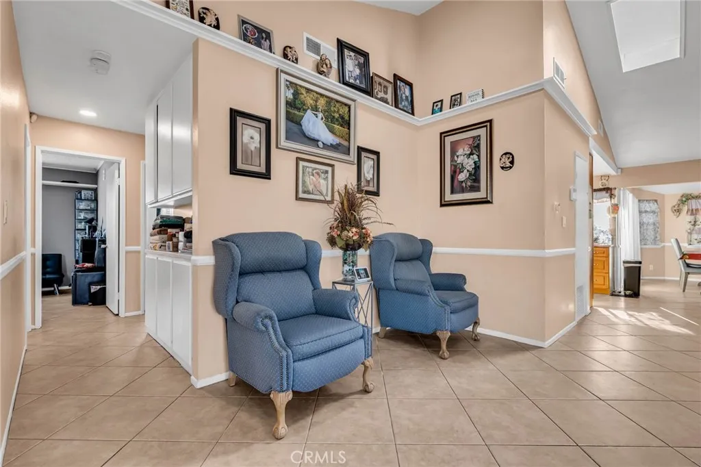 Additional image 51 of 25790 Parada Dr, Valencia, CA 91355