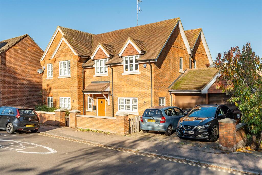 Additional image 31 of Prospect Place, Welwyn