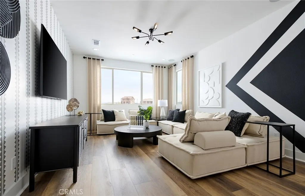 Additional image 13 of 3992 Hudson Lane, Lake Elsinore, CA 92530