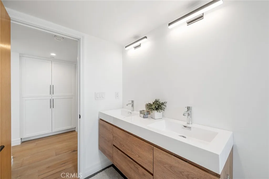 Additional image 78 of 723 Balboa Avenue, Laguna Beach, CA 92651