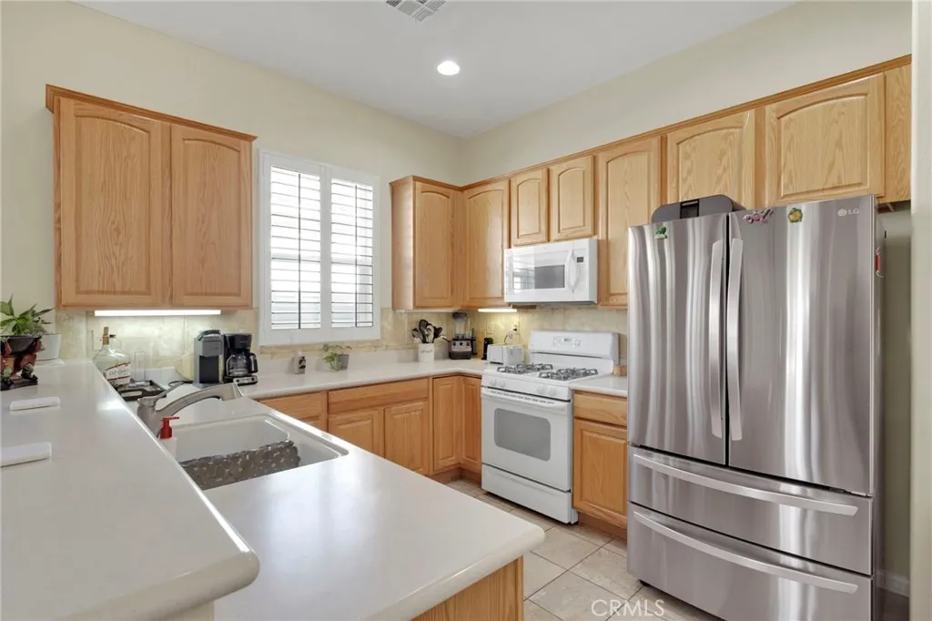 Additional image 53 of 11166 Avonlea Rd, Apple Valley, CA 92308