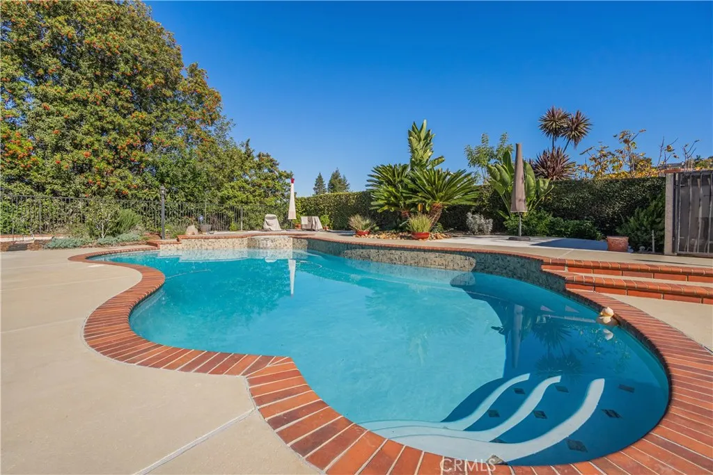 Additional image 103 of 1010 Hooper Dr, West Covina, CA 91791