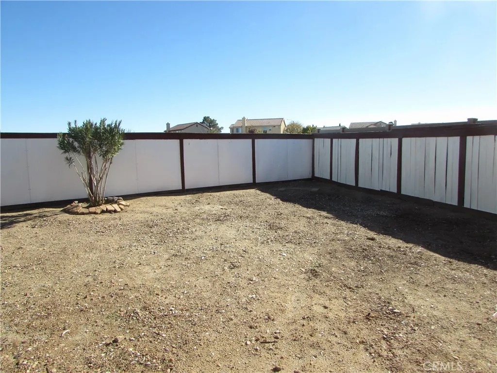 Additional image 125 of 11424 Dartmouth Court, Adelanto, CA 92301