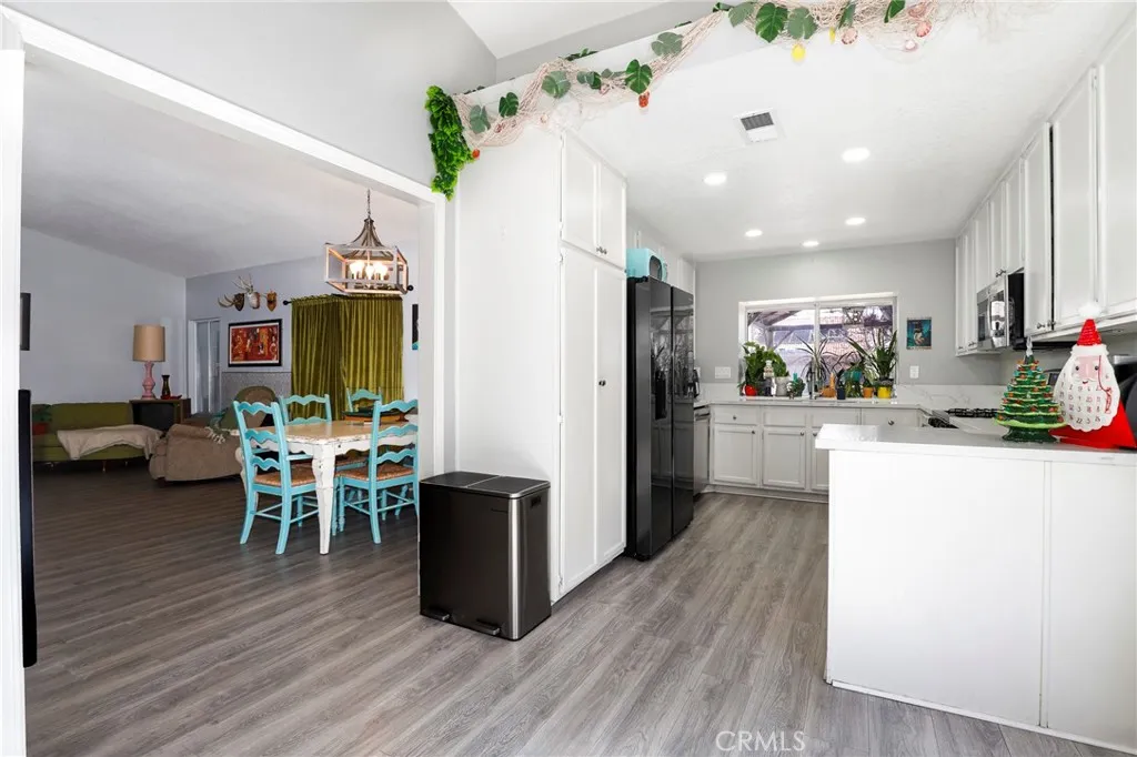 Additional image 49 of 42302 58th St W, Lancaster, CA 93536