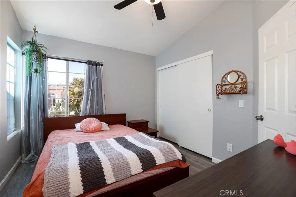 Additional image 17 of 42302 58th St W, Lancaster, CA 93536