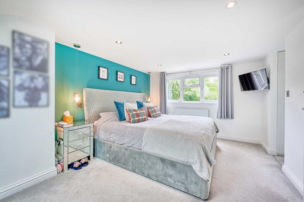 Additional image 10 of Claremont, Bricket Wood, St. Albans, Hertfordshire, AL2