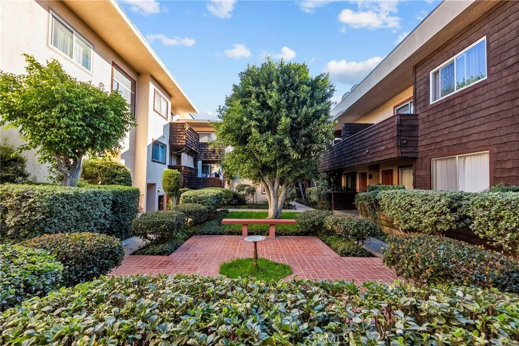 Additional image 57 of 5400 Newcastle Unit 12, Encino, CA 91316