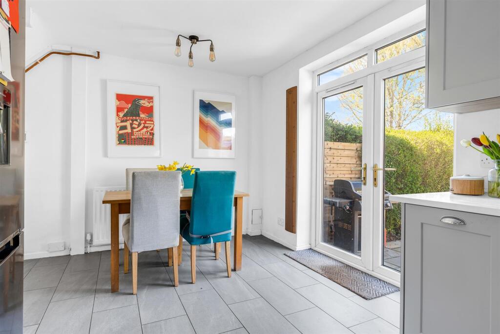 Additional image 10 of Handside Lane, Welwyn Garden City