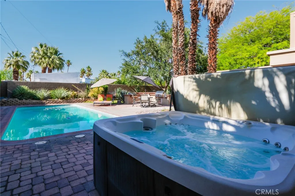 Additional image 47 of 576 E Desert Holly Circle, Palm Springs, CA 92262