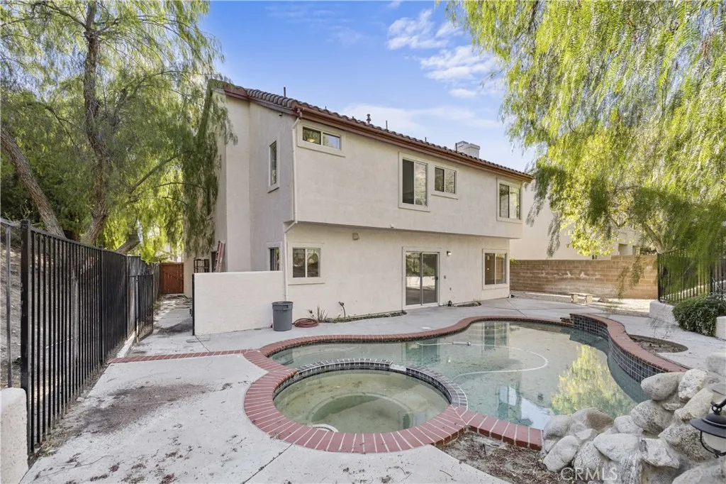 Additional image 84 of 30041 Sunridge Pl, Canyon Country, CA 91387