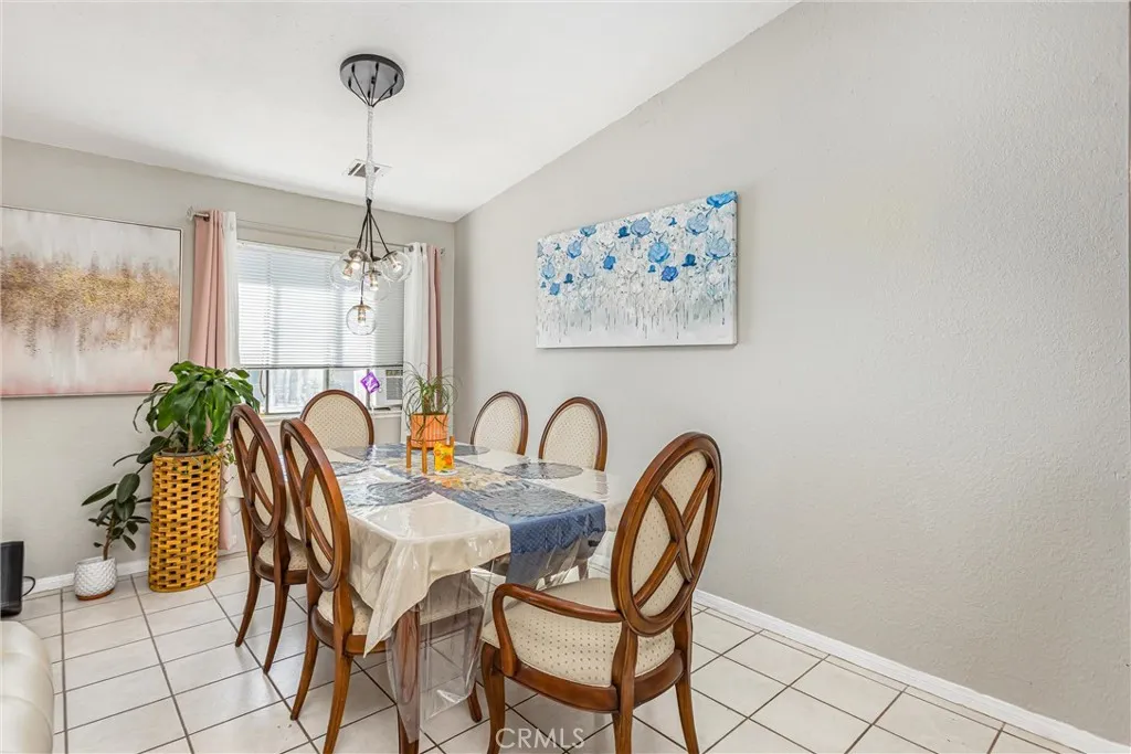 Additional image 9 of 16422 Tolowa Rd, Apple Valley, CA 92307