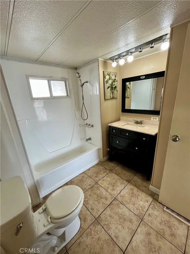 Additional image 30 of 16540 Whittier Boulevard Unit 6, Whittier, CA 90603