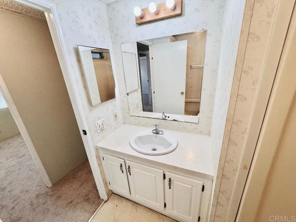 Additional image 56 of 2888 Iris Avenue Unit 84, San Diego, CA 92154