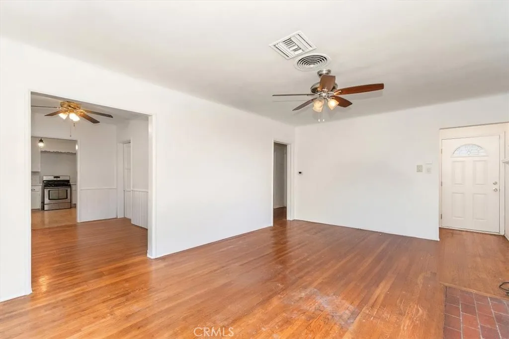 Additional image 40 of 14248 Friar St, Van Nuys, CA 91401