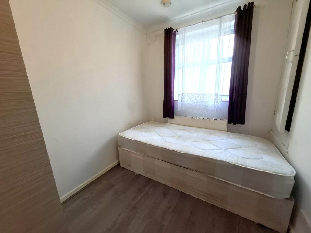 Additional image 10 of Spring Glen, Hatfield