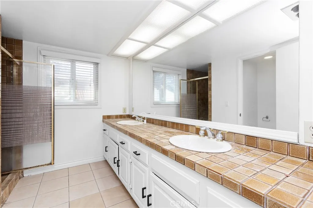 Additional image 26 of 7 Chattanooga, Irvine, CA 92620