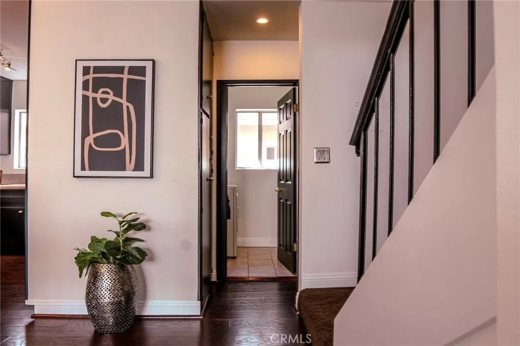 Additional image 10 of 14144 Burbank Boulevard Unit 2, Sherman Oaks, CA 91401