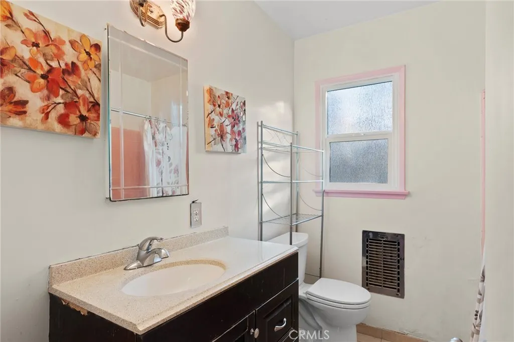 Additional image 11 of 17806 Erwin St, Encino, CA 91316