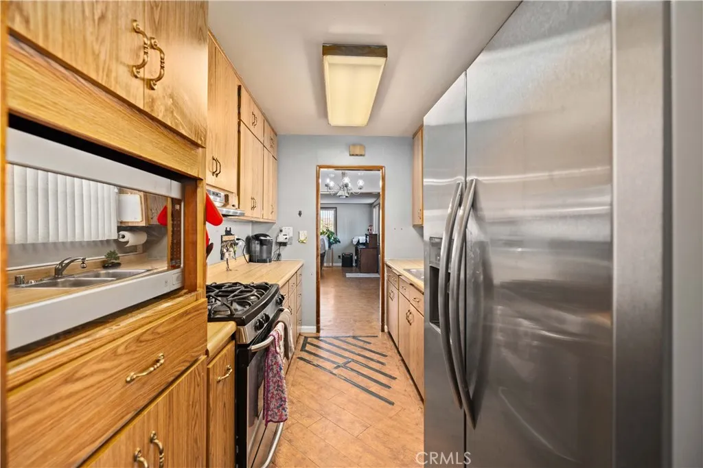 Additional image 28 of 45461 3rd St E, Lancaster, CA 93535