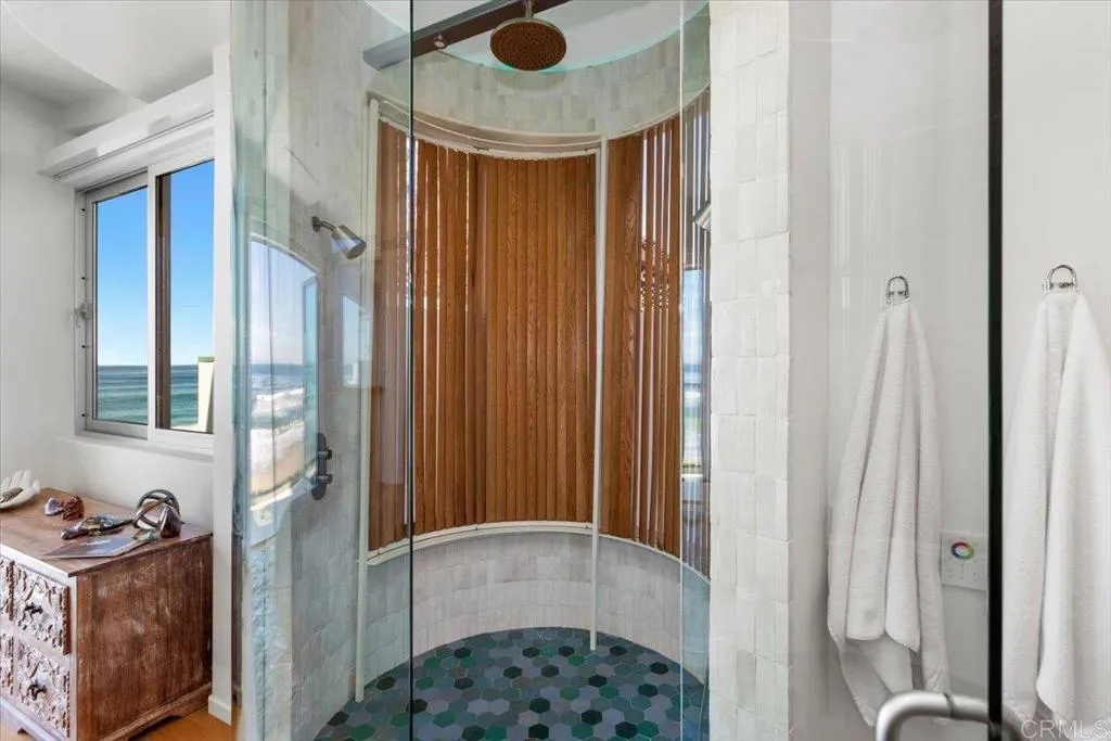 Additional image 94 of 3709 Ocean Front Walk, San Diego, CA 92109