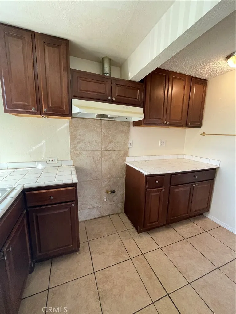 Additional image 111 of 2010 W Lumber St, Lancaster, CA 93536