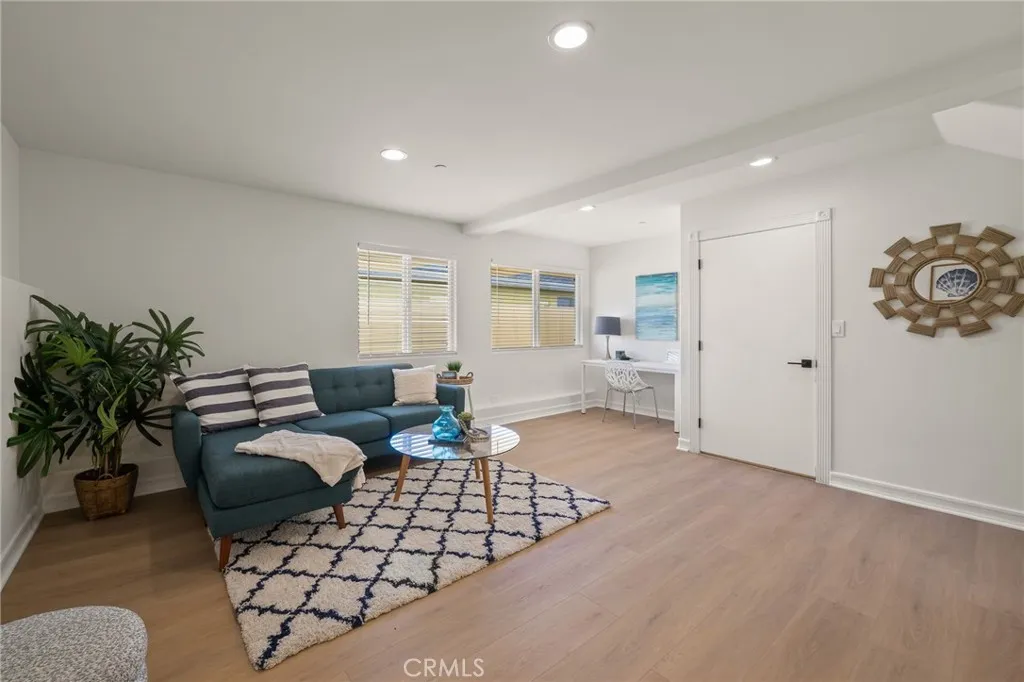 Additional image 45 of 204 N Prospect Ave Unit B, Redondo Beach, CA 90277