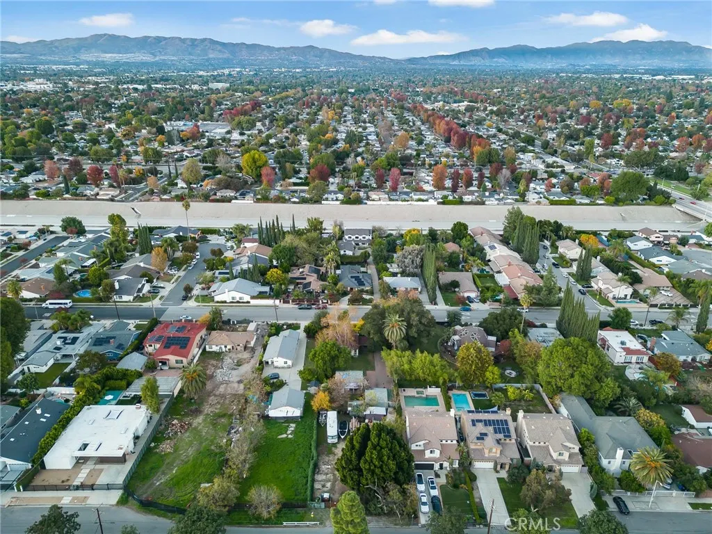 Additional image 120 of 17806 Erwin St, Encino, CA 91316