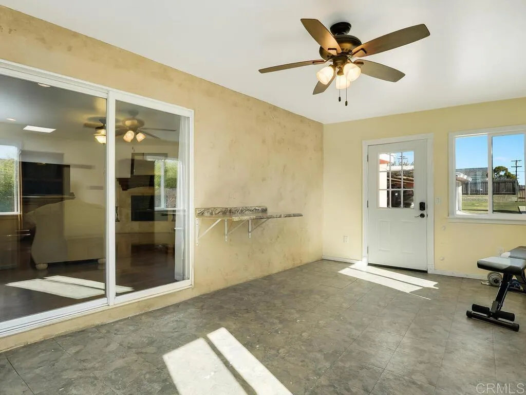 Additional image 101 of 511 Hilltop Dr, Chula Vista, CA 91910