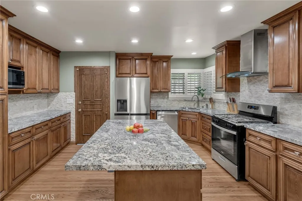 Additional image 16 of 10624 S 6th Ave, Inglewood, CA 90303