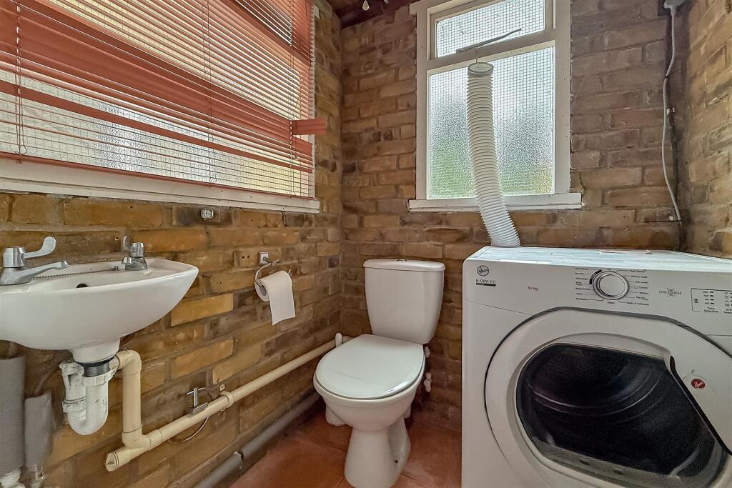 Additional image 16 of Tudor Road, Wheathampstead, St. Albans