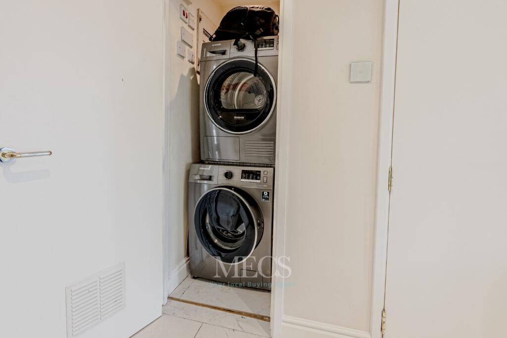 Additional image 18 of Royal Arch Apartments, The Mailbox, Wharfside Street, Birmingham, West Midlands, B1 1RB