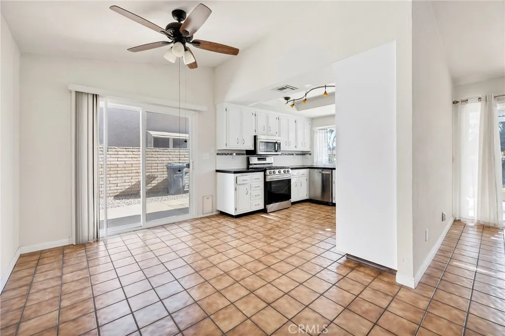 Additional image 50 of 2125 Silver Oak Way, Hemet, CA 92545