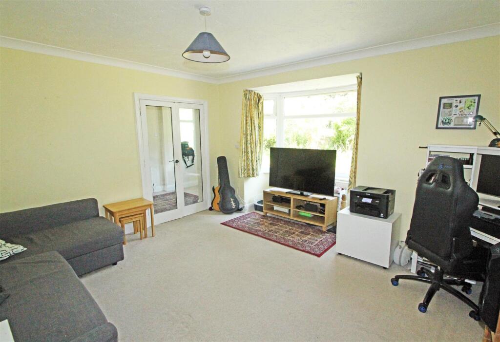 Additional image 13 of Old Watling Street, Flamstead, St. Albans