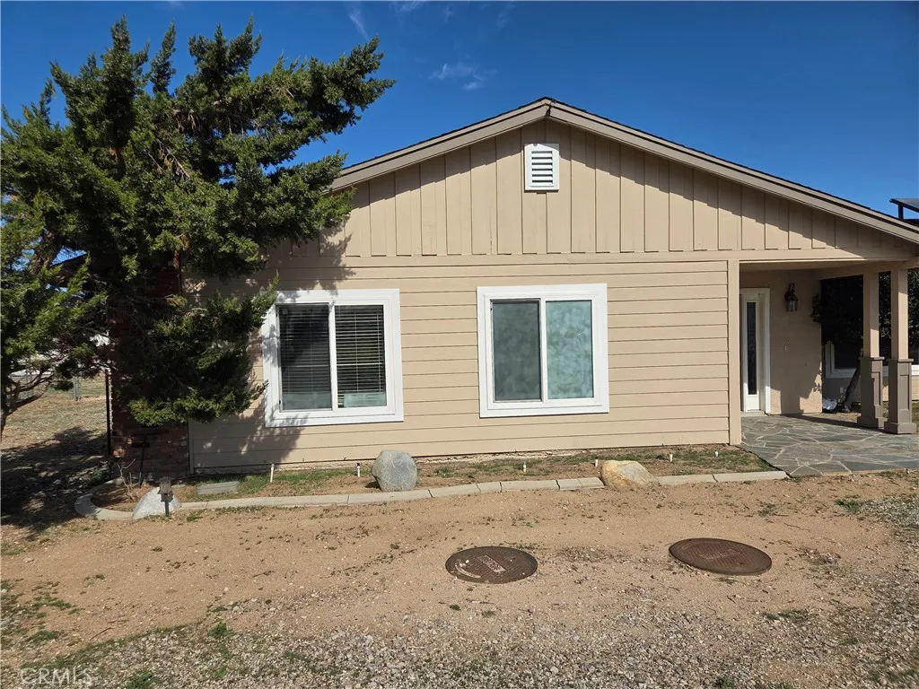 Additional image 2 of 18245 Lancaster Rd, Lancaster, CA 93536