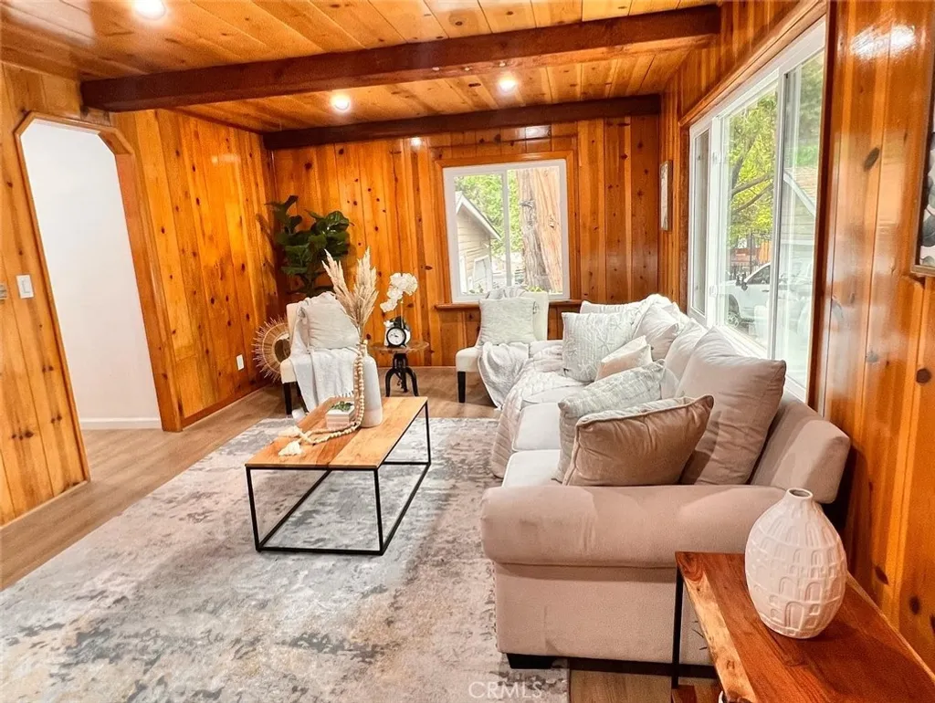 Additional image 6 of 622 Heatherly Ln, Crestline, CA 92325