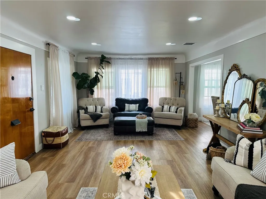 Additional image 4 of 236 W 127th St, Los Angeles, CA 90061