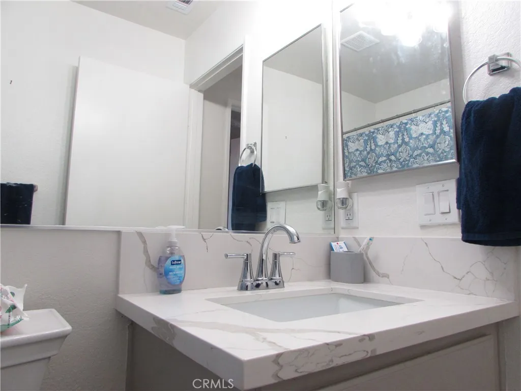 Additional image 96 of 11424 Dartmouth Court, Adelanto, CA 92301