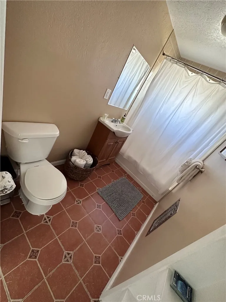 Additional image 22 of 8960 S Samel Road, Morongo Valley, CA 92256