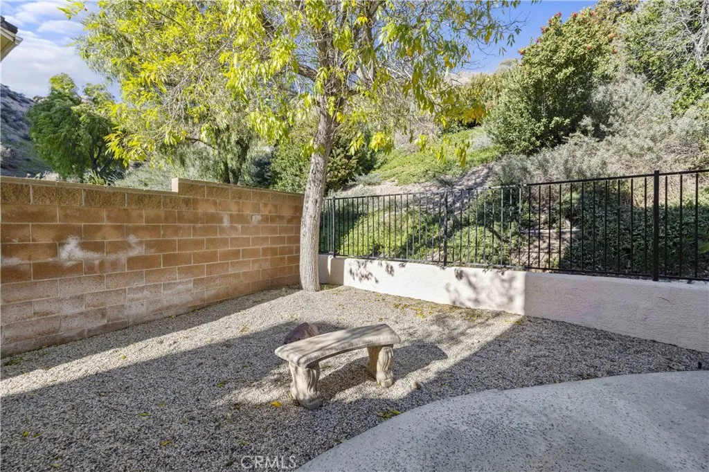 Additional image 83 of 30041 Sunridge Pl, Canyon Country, CA 91387