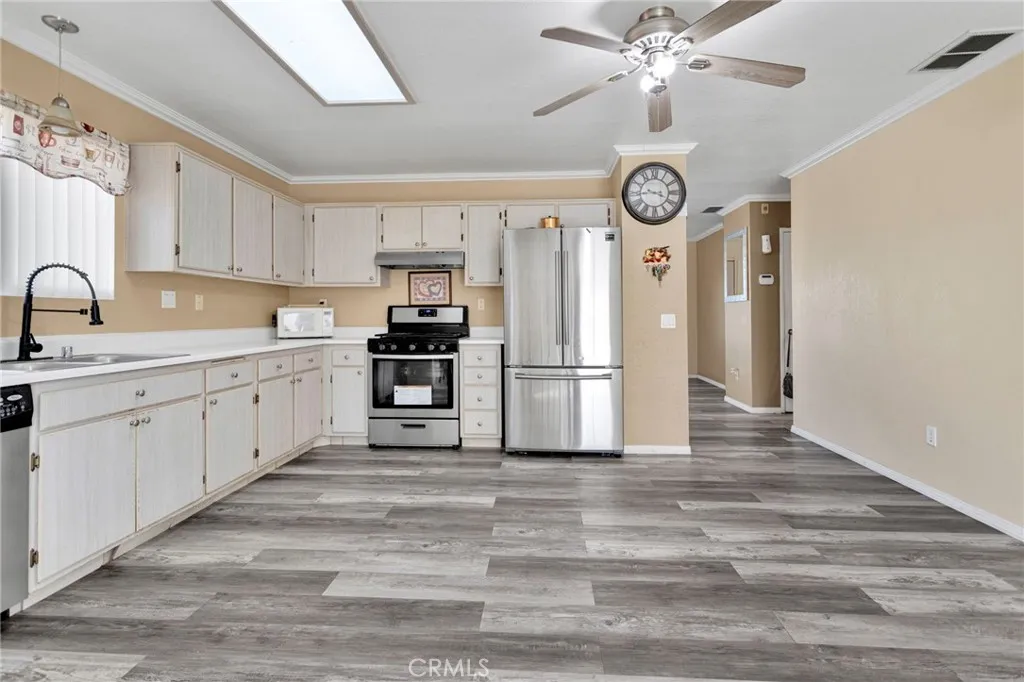 Additional image 48 of 17850 Avery St, Adelanto, CA 92301