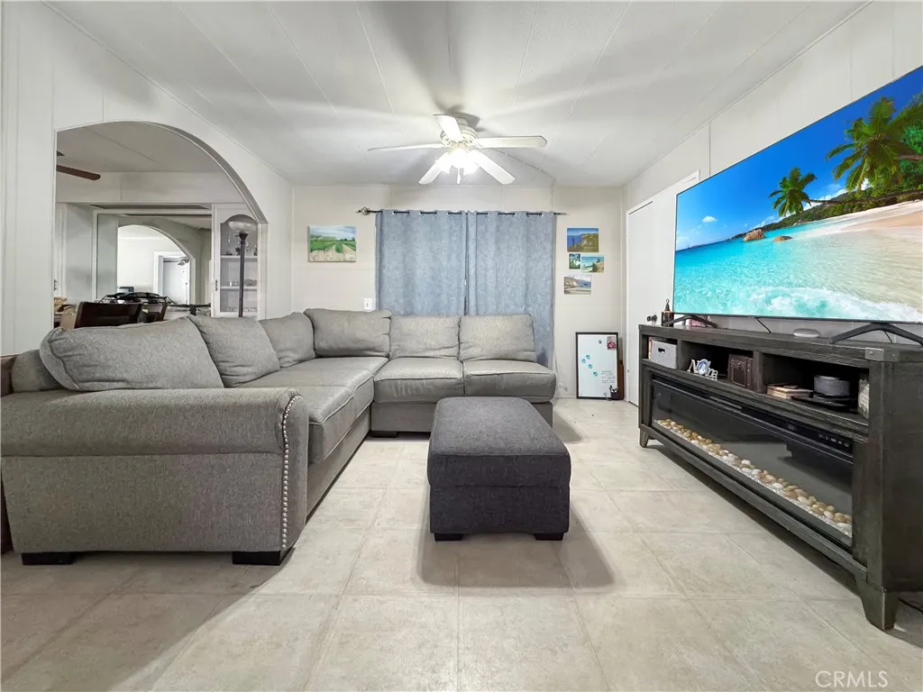 Additional image 6 of 201 W Collins Avenue Unit 24, Orange, CA 92867