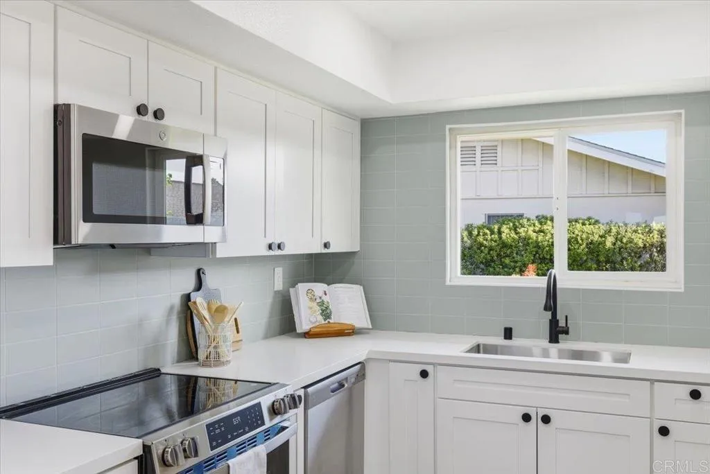 Additional image 12 of 3685 Vista Campana N Unit 21, Oceanside, CA 92057