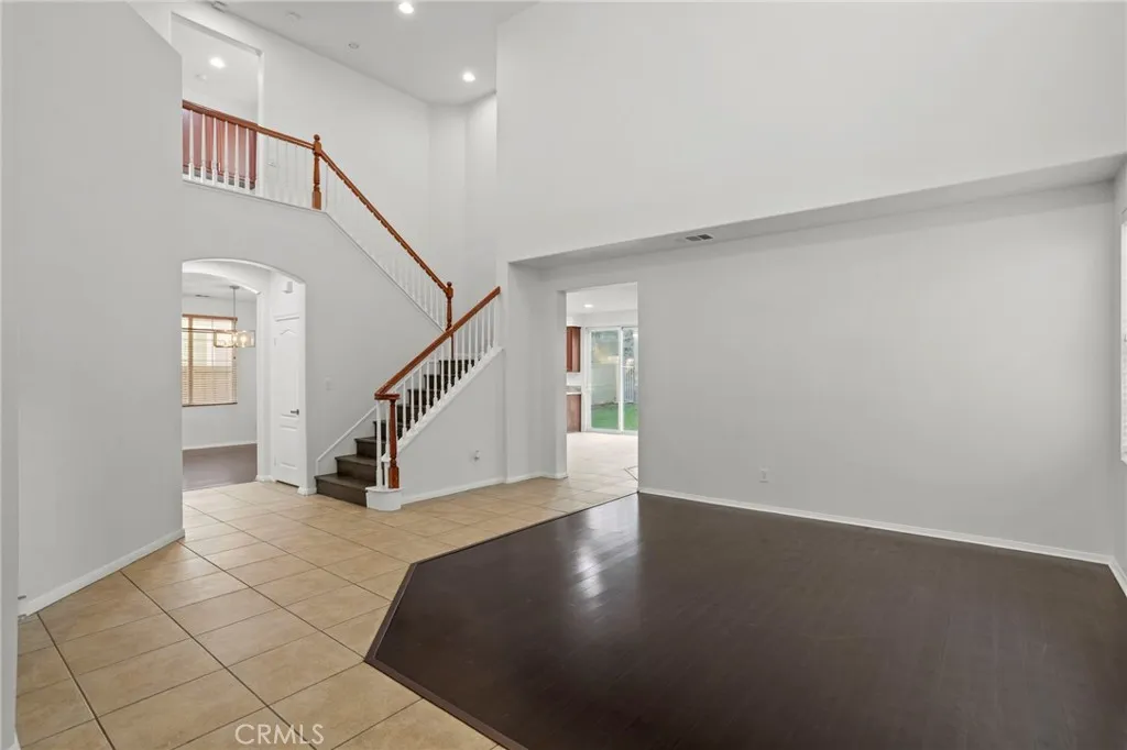 Additional image 6 of 12 Via De La Valle, Lake Elsinore, CA 92532