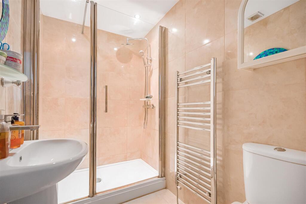 Additional image 15 of Warren Way, Welwyn