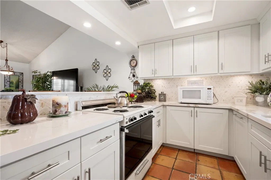 Additional image 18 of 77178 Pauma Valley Way, Palm Desert, CA 92211