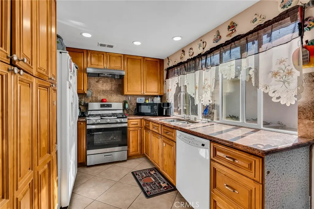 Additional image 18 of 25790 Parada Dr, Valencia, CA 91355