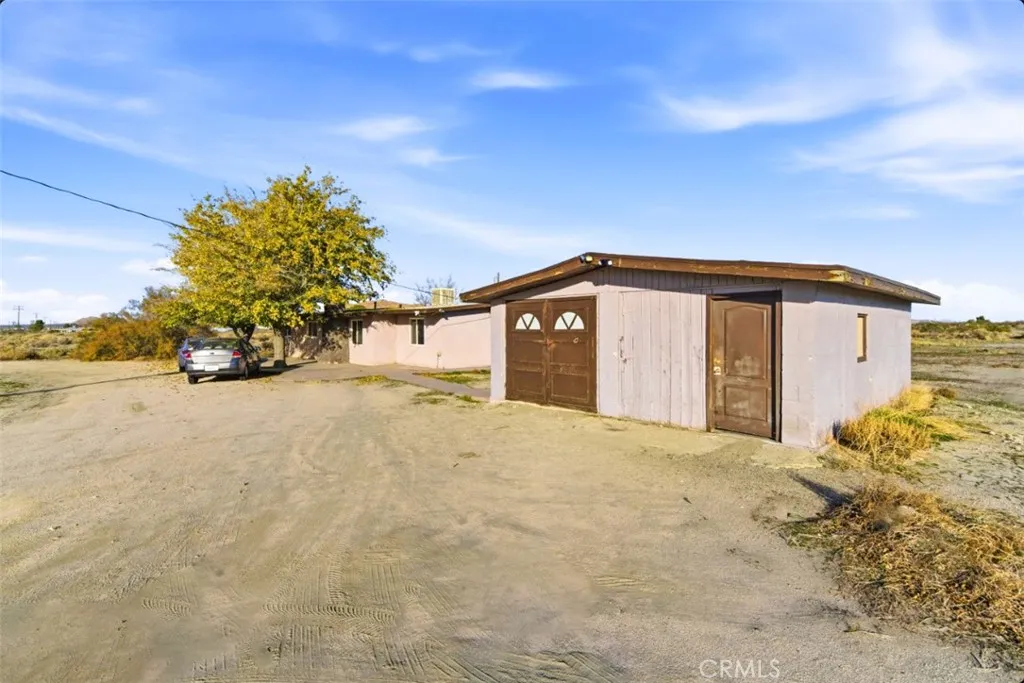 Additional image 44 of 19449 Chamisal St, Adelanto, CA 92301