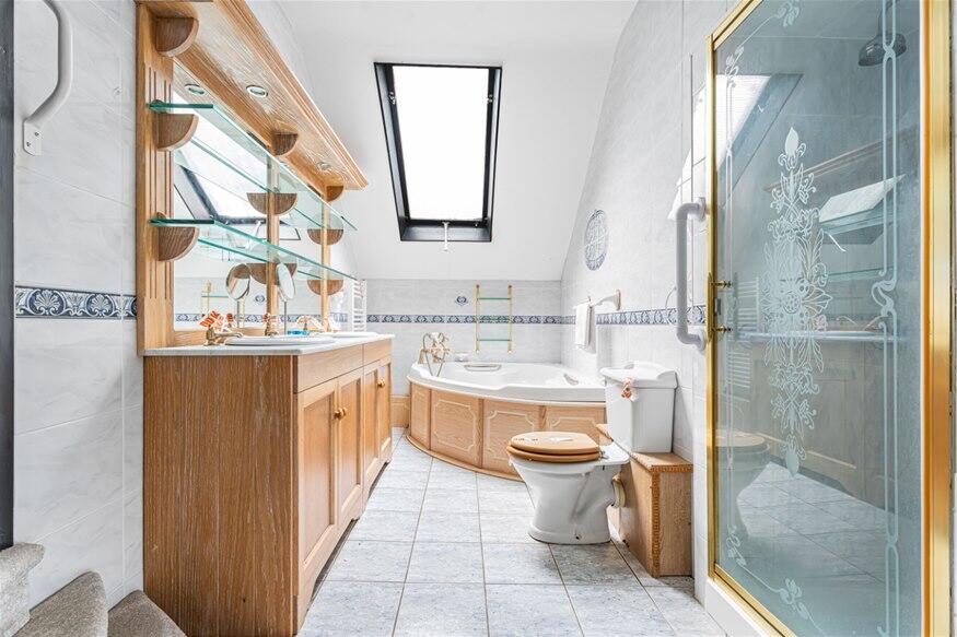 Additional image 9 of Delmer End Lane, Flamstead, AL3