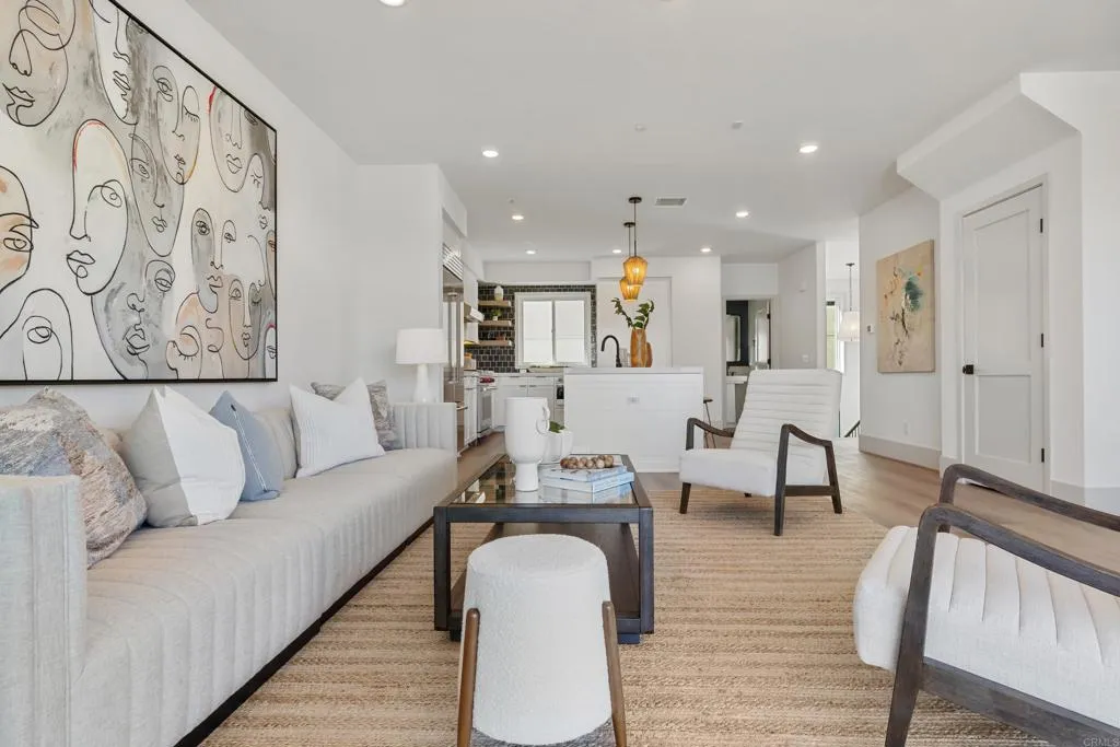 Additional image 17 of 326 Chinquapin Avenue, Carlsbad, CA 92008